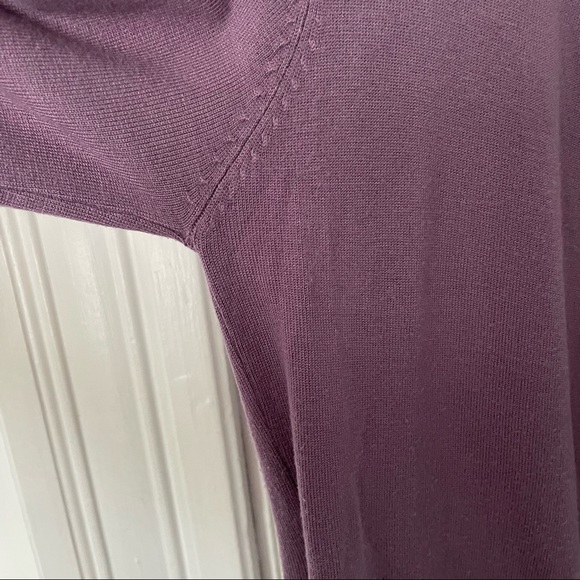 IDO faded purple v neck sweater size small - Picture 3 of 6